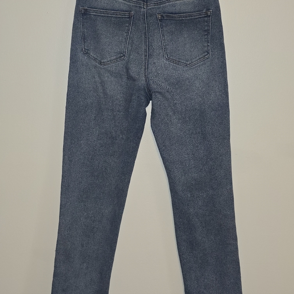 Altar'd State Straight Leg Distresses SALLY style, Stretch Jeans Size 7 - Picture 2 of 11